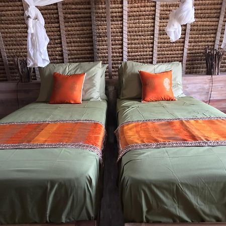 Hotel Alam Karang Gili Gede Exterior foto