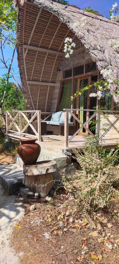 Hotel Alam Karang Gili Gede Exterior foto