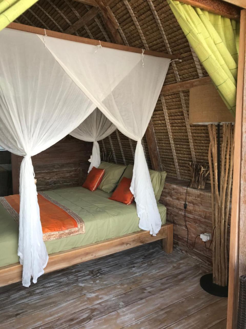 Hotel Alam Karang Gili Gede Exterior foto